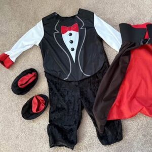 4/$30 Costumes Halloween Kids Size 3 6 Months